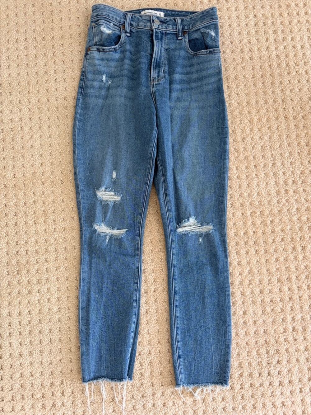 Abercrombie High Rise Super Skinny Distressed Jeans 27